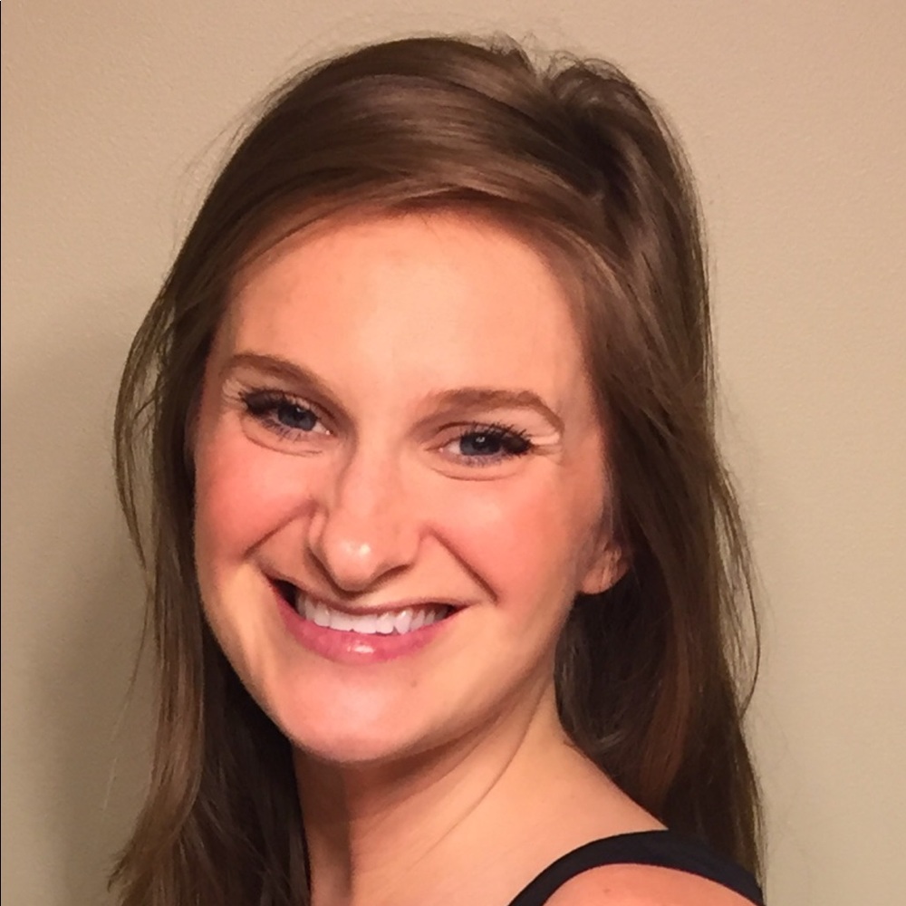 Meet your Posher, Stephanie